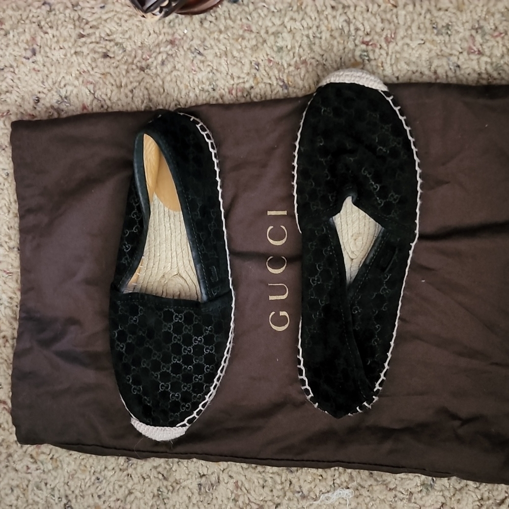 Authentic Gucci loafers